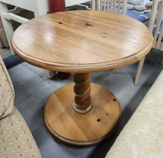 Round Pine End Table