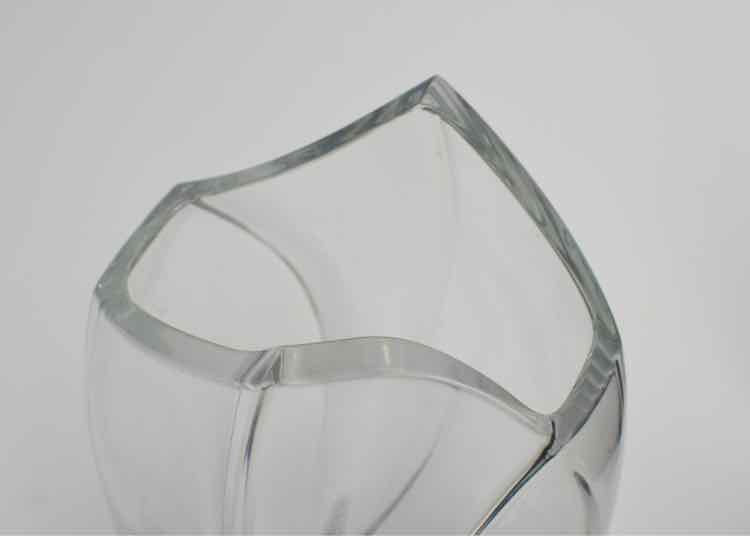 Baccarat 11" Giverny "RRIGOT Crystal Vase