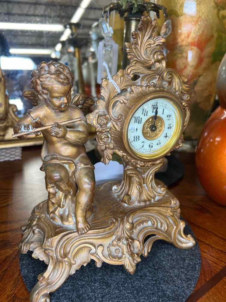 1800's French Rococo Bronze Mantel Clock