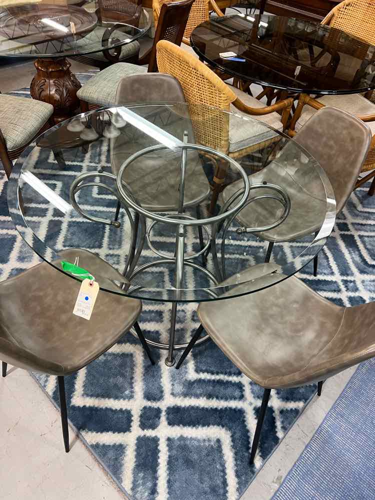 Glass Top Table w/4 Chairs