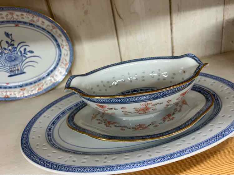 151pc. CHINESE PORCELAIN