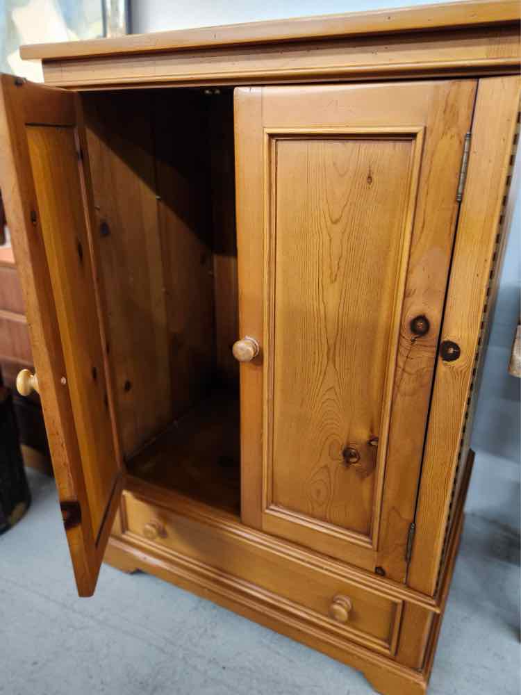 Pine 2 Door Cabinet