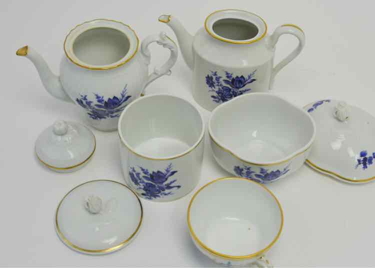 Vtg. Richard Ginori Porcelain Tea Service Dishware