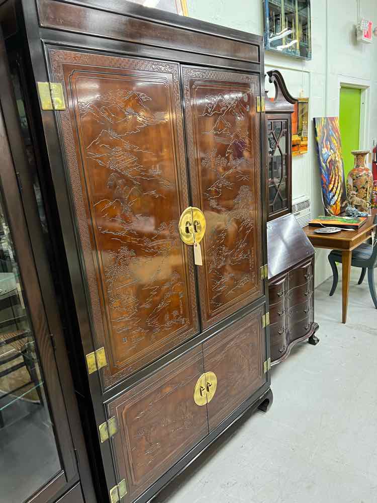 Armoire