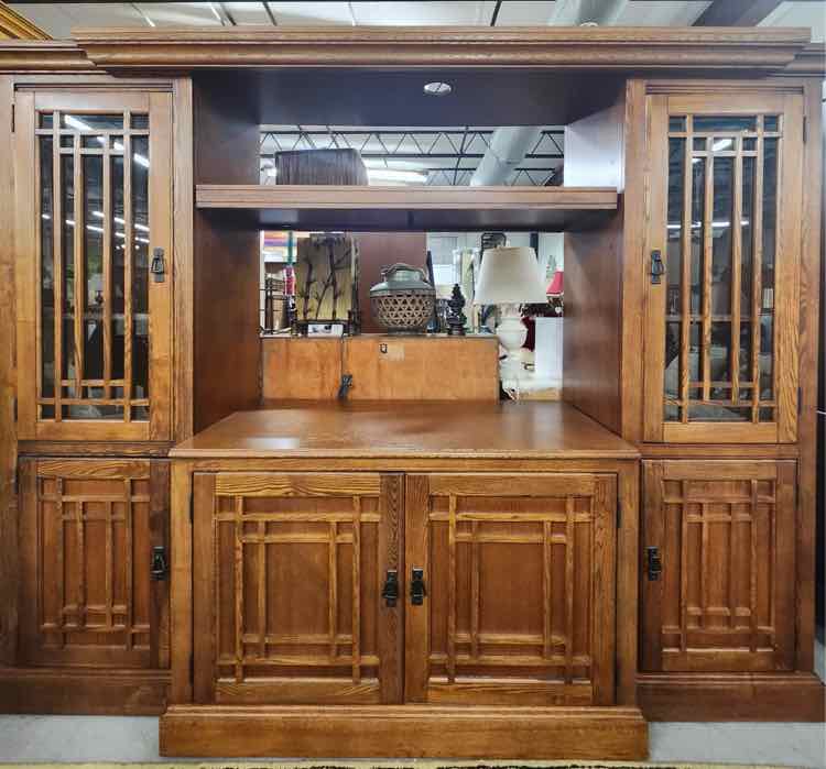4 pc Entertainment Center