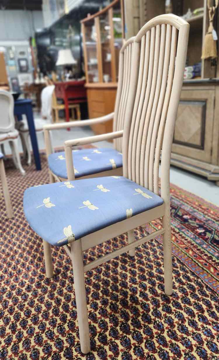 6 Blue Cushion Dinning Chairs