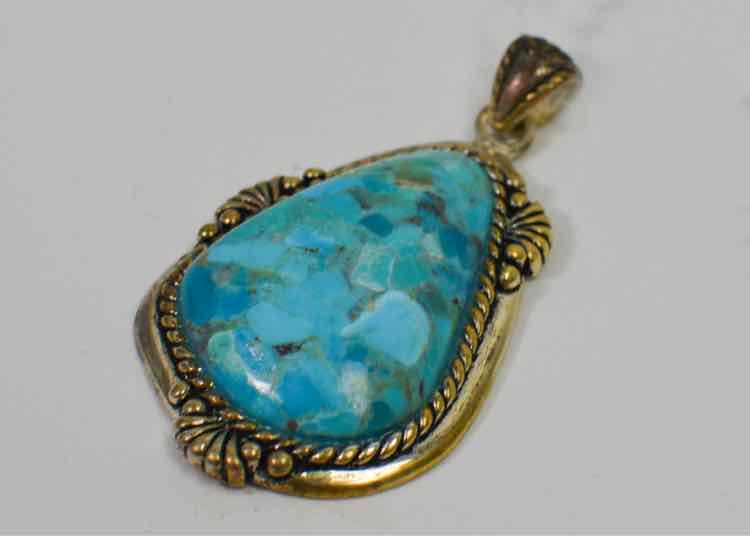 Stauer Sedona Turquoise Pendant