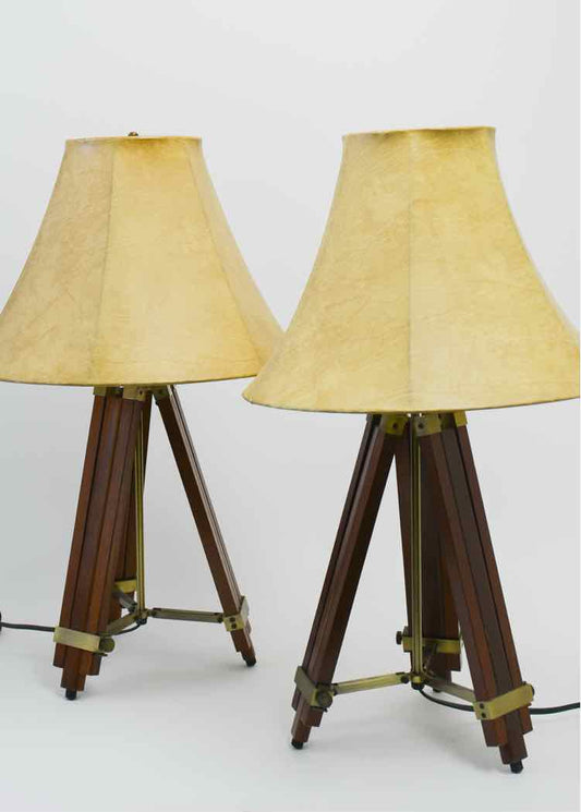 Pair Tripod 3-Way Lamps w/Shades