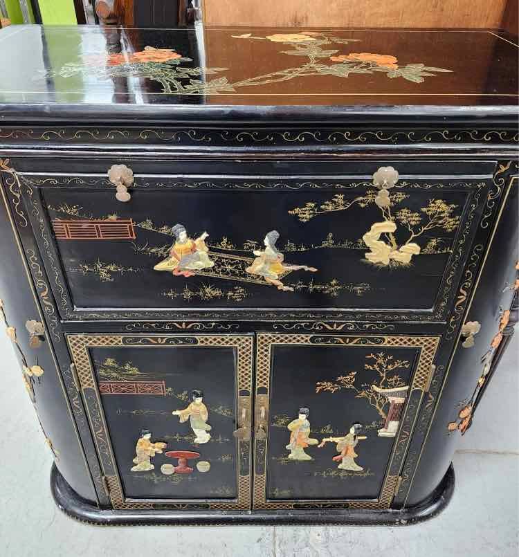 Black Handpainted Bar