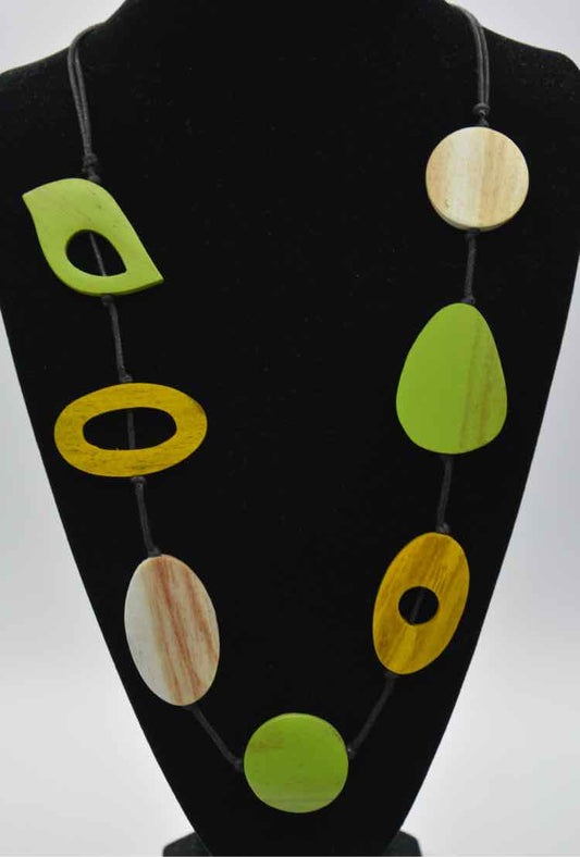 Skal Moon Abstract Lime Wrenly Necklace