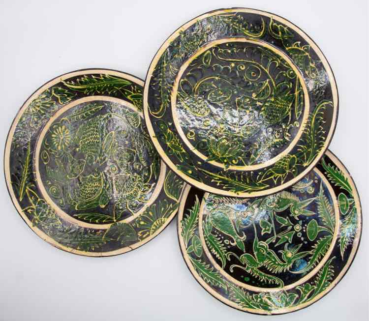 Dishware