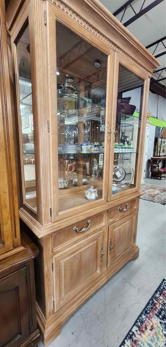 Stanley China Hutch