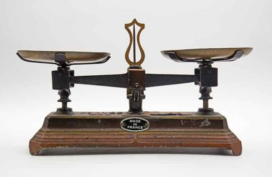 French Vintage Scale