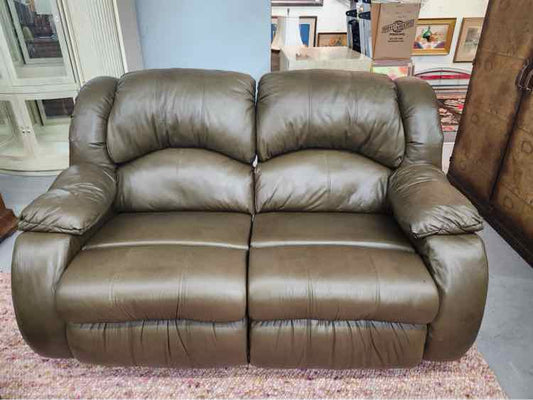 Bassett Leather Rocker Recliner Loveseat