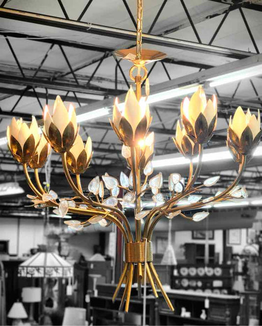 Curry & Co. Star Magnolia Chandelier
