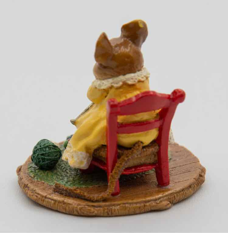 'Wee Forest Folk' Holiday Figurine