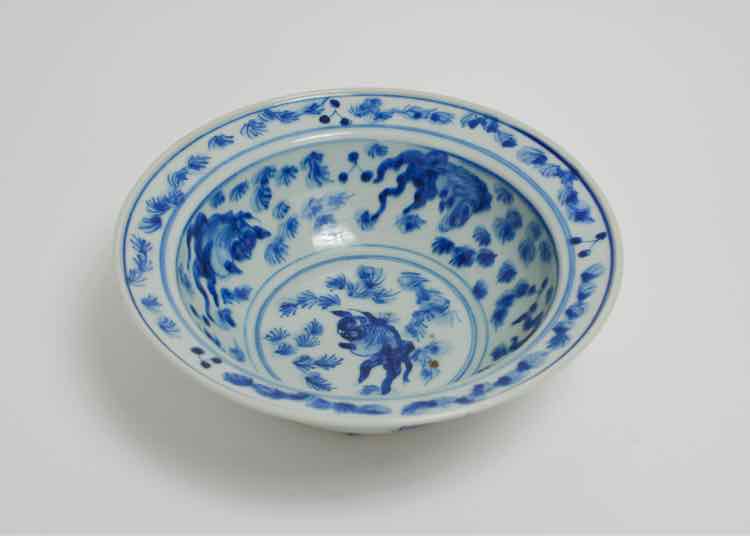 Antique Chinese Porcelain Blue/White Basin