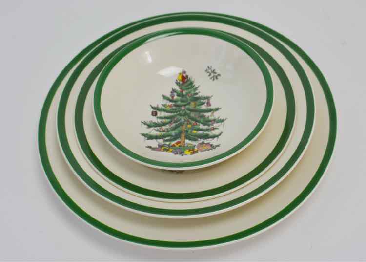 Spode Christmas 48pc.Dish Set