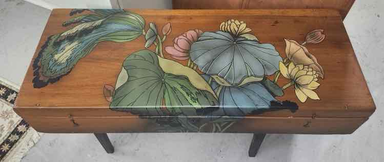 Silverware Box w/Stand