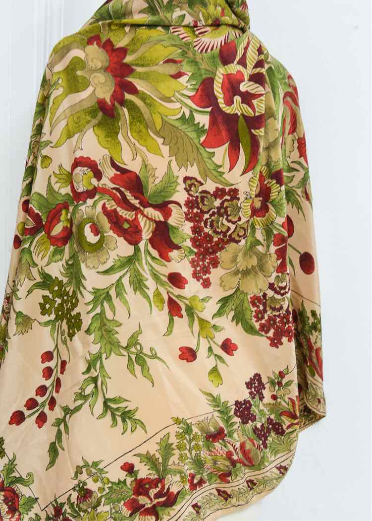 Vtg.Strya Paul Christina 100% Silk Shawl