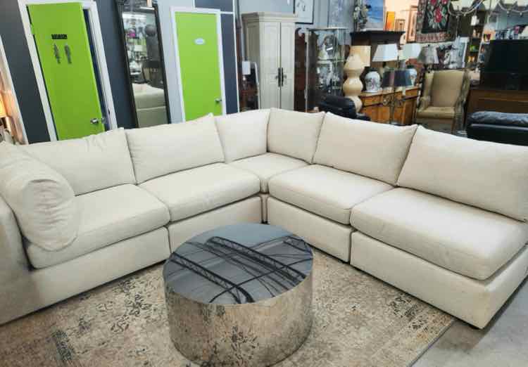 Bassett Sectional