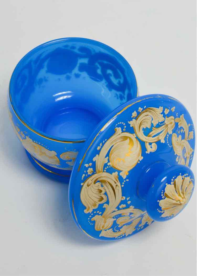 Dresser Set
