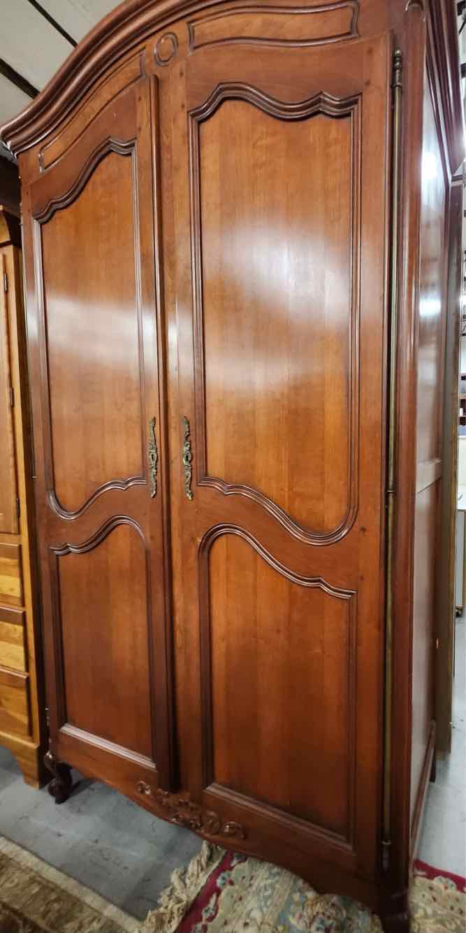 Armoire