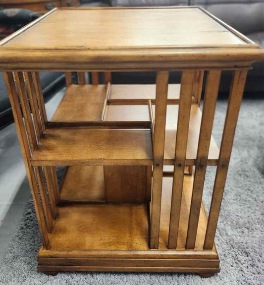 Hekman End Table
