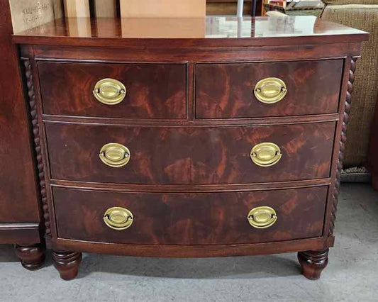 4 Drawer Henredon Mahogany Nightstand