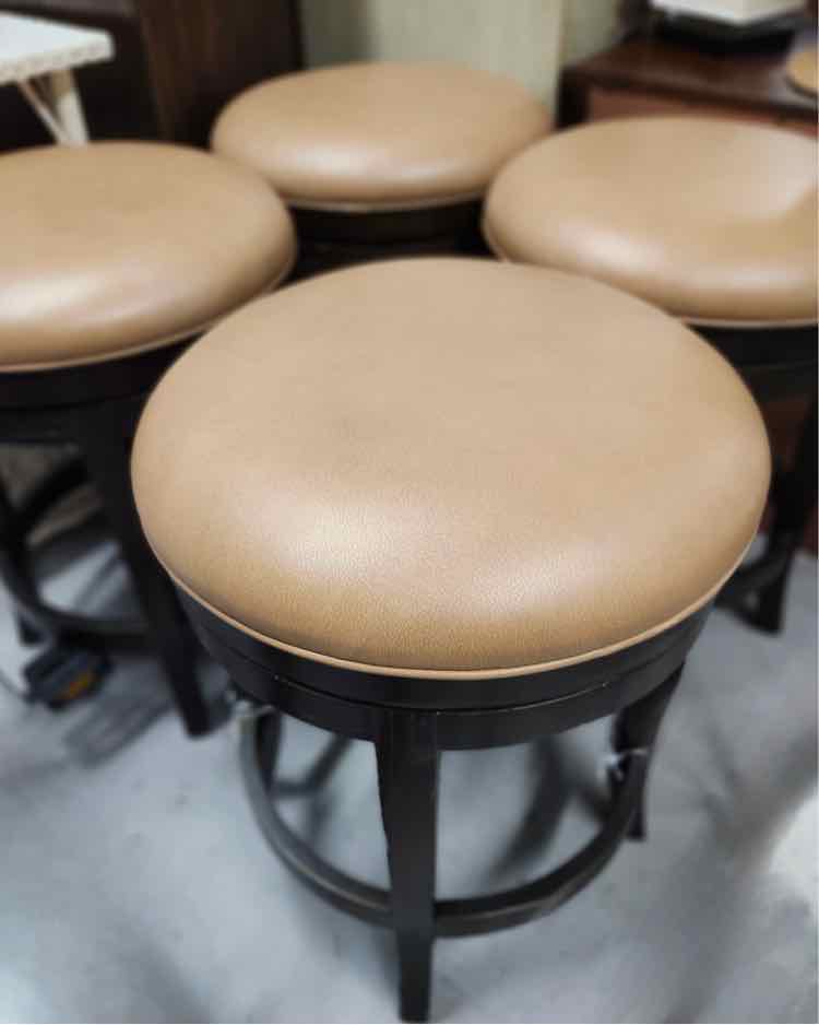 Swivel Bar Stools