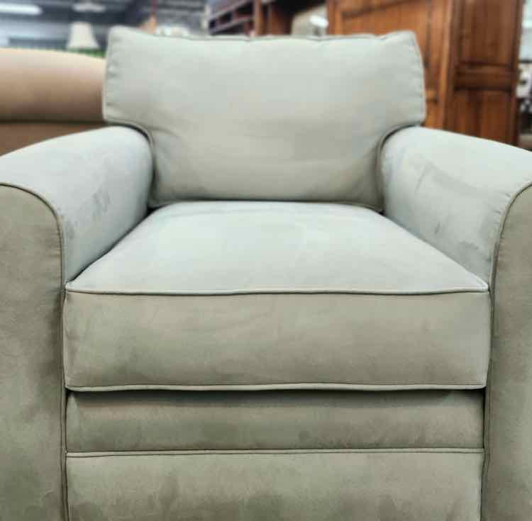 Matter Bros. Aqua Microfiber Arm Chair