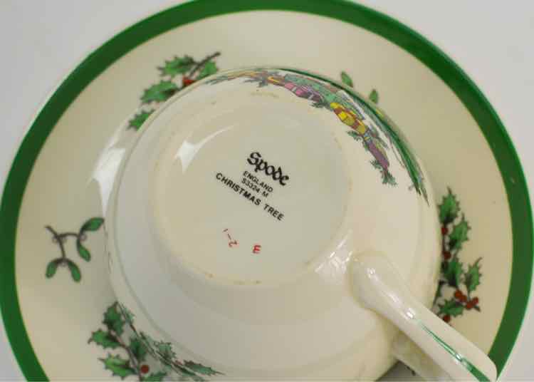 Spode Christmas Tea & Coffee Set