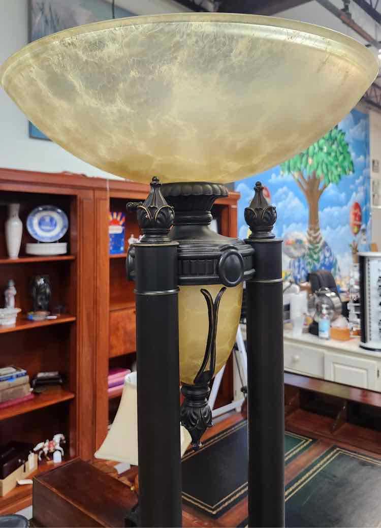 Black Torche Floor Lamp