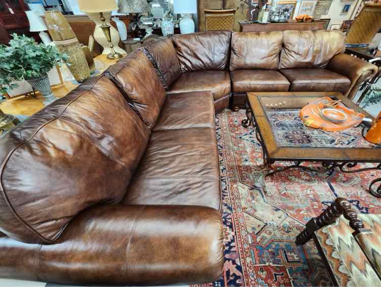 3pc Brown Leather Thomasville Sectional