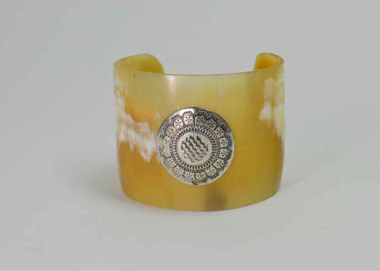 Bracelet Natural Elements Bone Cuff