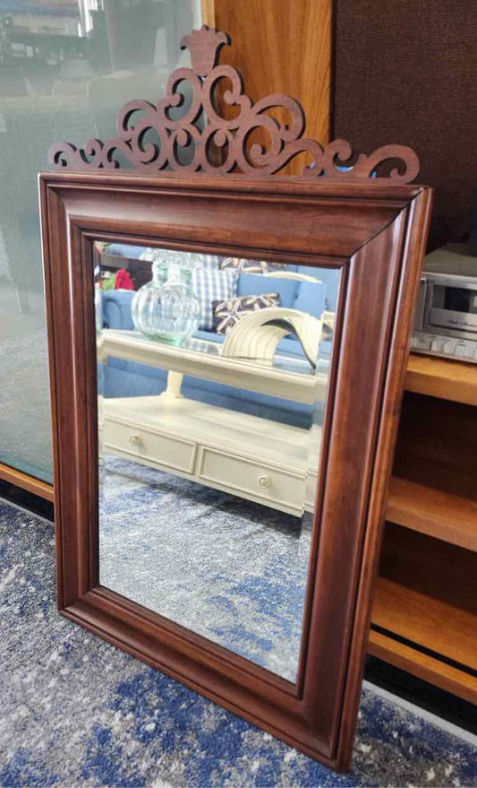 Lenoir Mirror