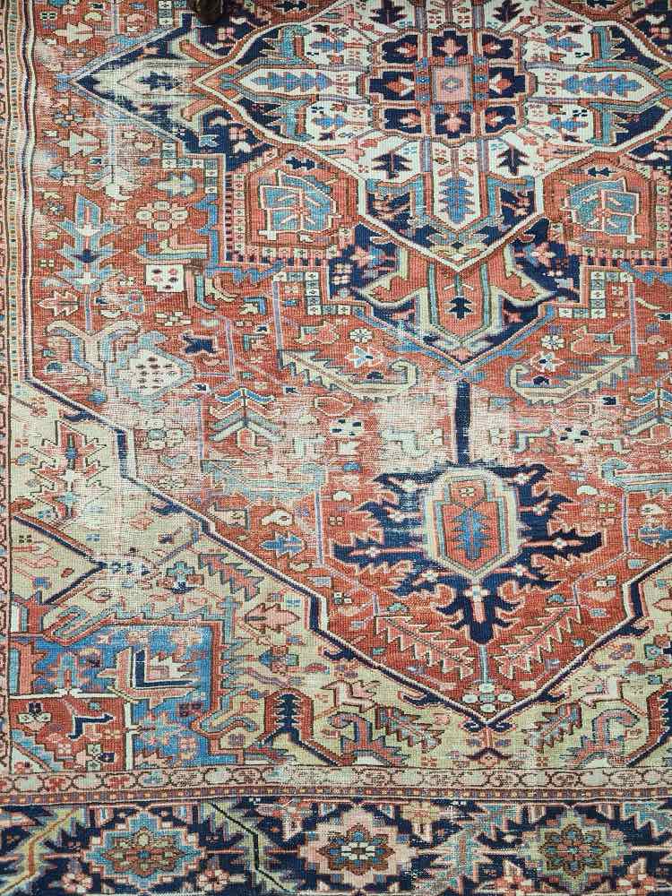 8'4" x 11'2" Antique Orange/ Blue Rug