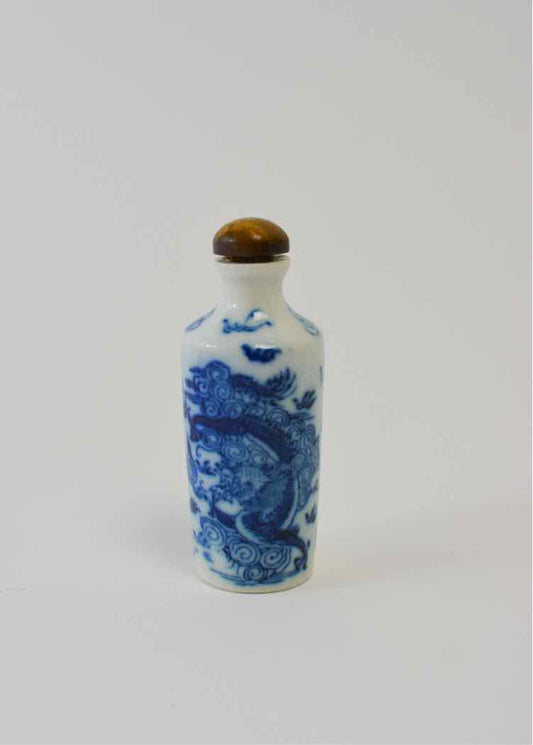 Porcelain B&W Dragon Snuff Bottle