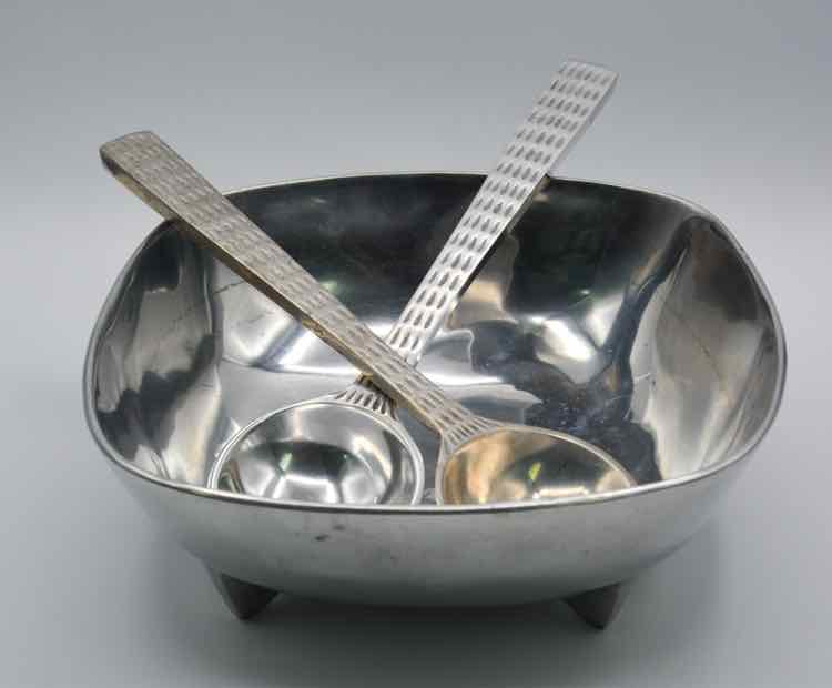 Ashleigh Manor Aluminum Serving Bowl w/ Servers