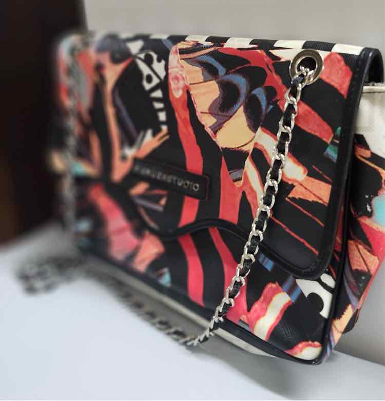 Pianura Studio/Chain & Black Strap Purse
