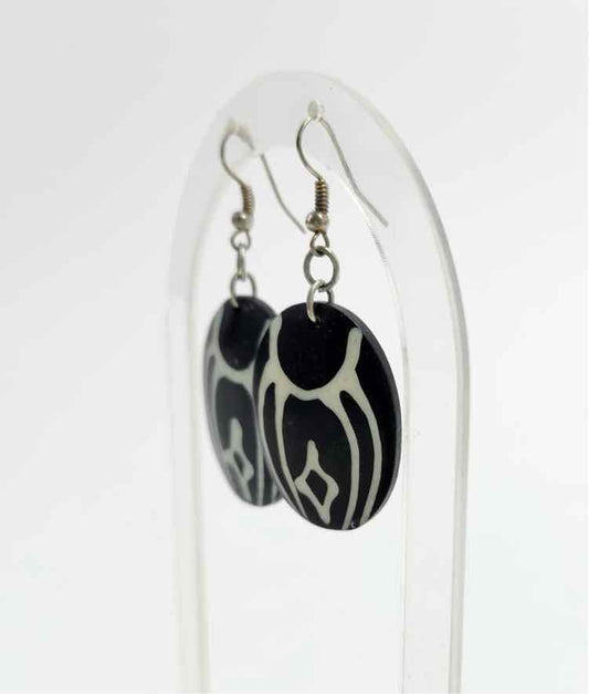 Batik Bone-look Earrings