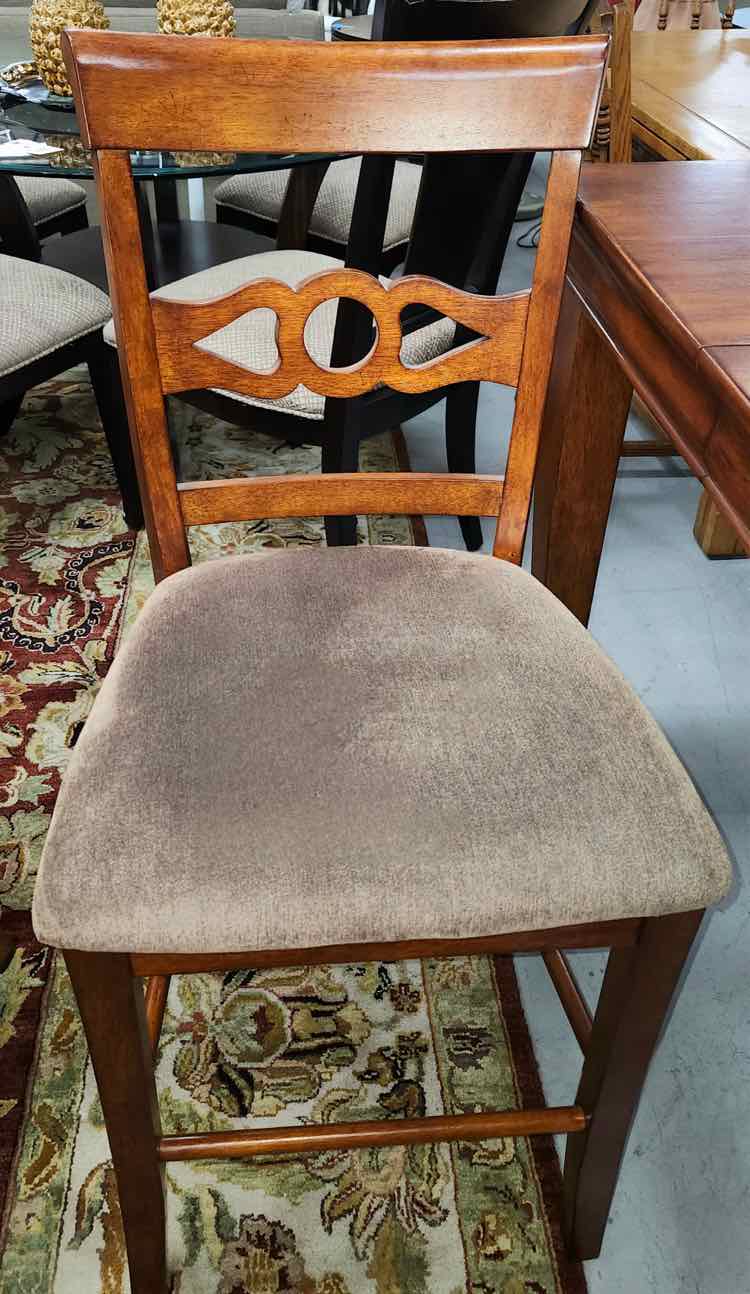 Wood High Top Table w/ Hidden Leaf & Four Chairs