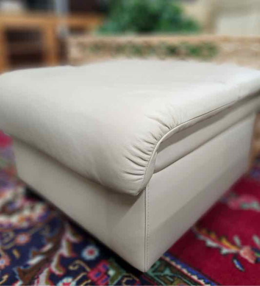 Ekornes Storage Ottoman