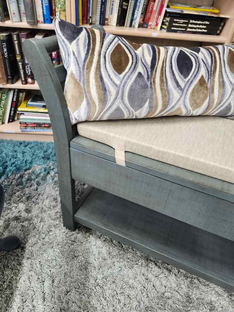 Storage Bench w/Cushion