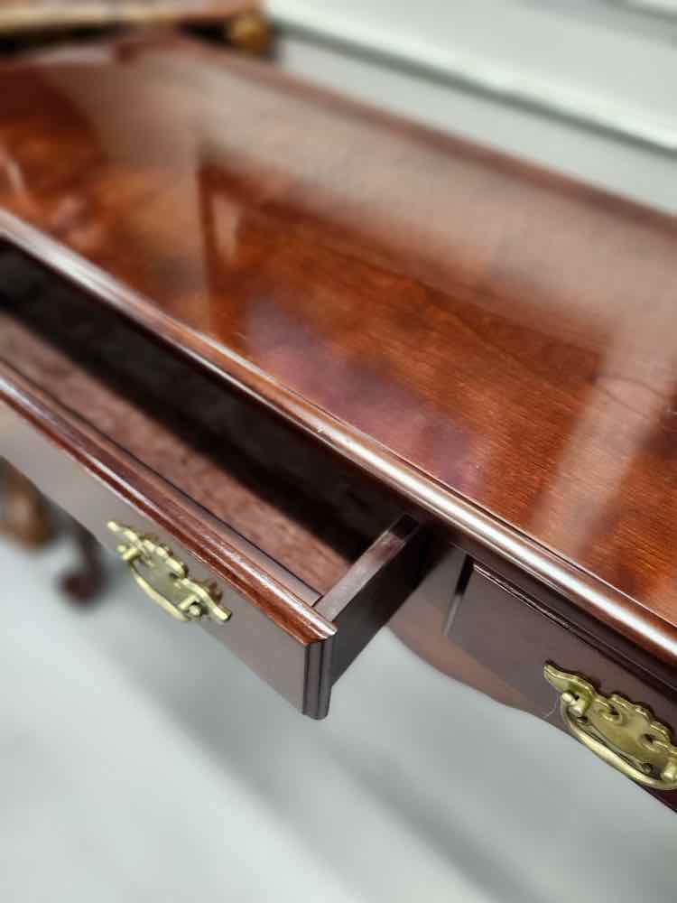 2 Drawer Entry Table