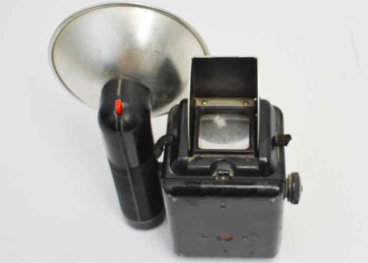 Vtg. Argus 75 Camera