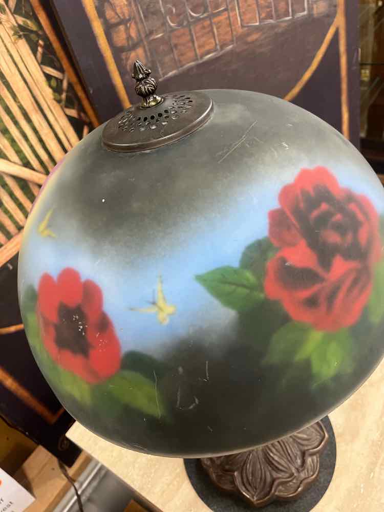 Dome Floral Lamp