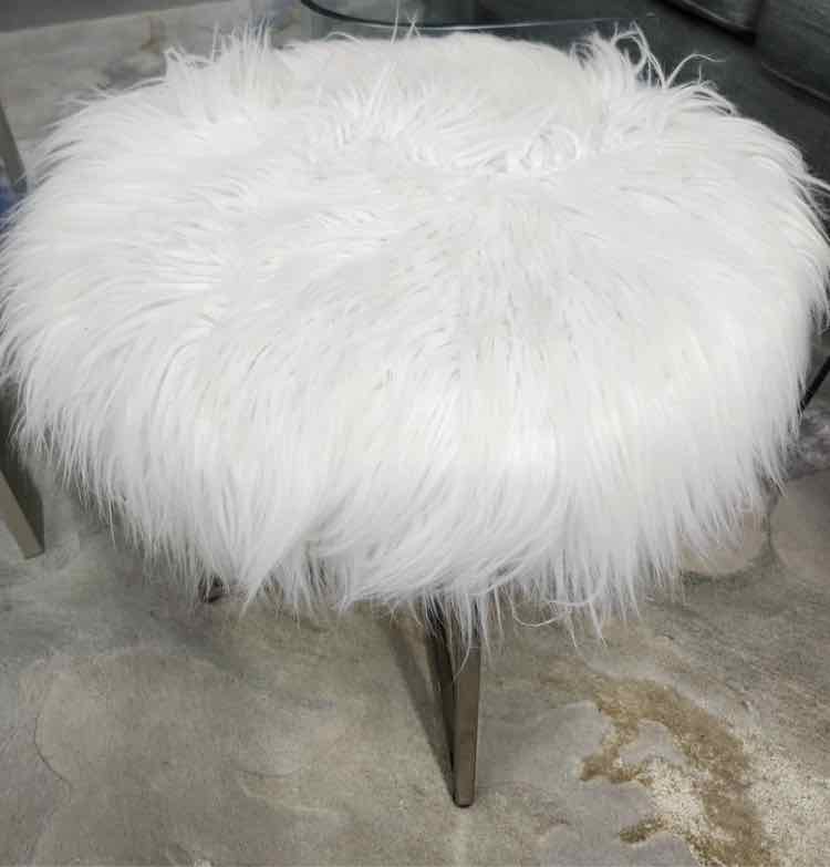 Pier 1 Stool