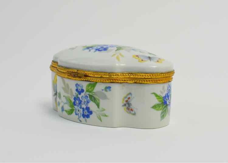 Limoges Butterflies & Forget-Me-Nots Trinket Box