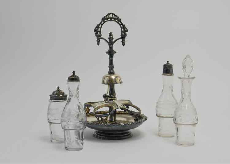 Silver Roswell Gleason&Sons Cruet Caddy